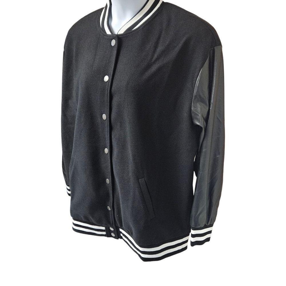 TORRID Softest Coat Faux Leather Sleeve Bomber Jacket Plus Size 2X NWT - Picture 9 of 16